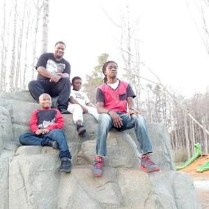 Meet your Posher, Kenneth